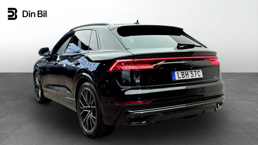 Bild 3 av Audi Q8 50 TDI quattro S line 286 hk tiptronic Competition