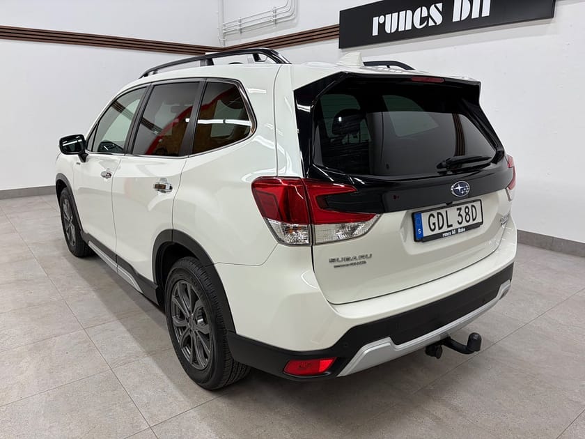 Bild 3 av Subaru Forester e-Boxer