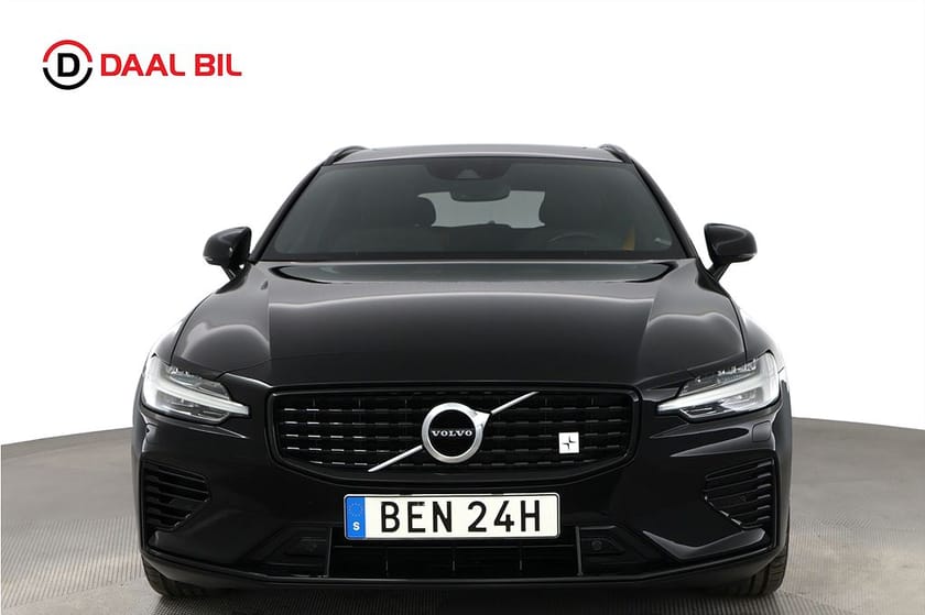 Bild 2 av Volvo V60 Polestar Engineered RECHARGE T8 AWD 405HK H/K® PANO