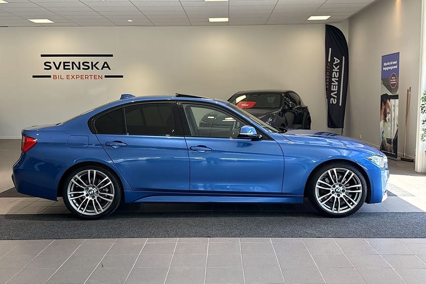 Bild 3 av BMW 328i Sedan 328 245hk M-Sport/Taklucka/Dragkrok/Mr.Cap/1-ägare