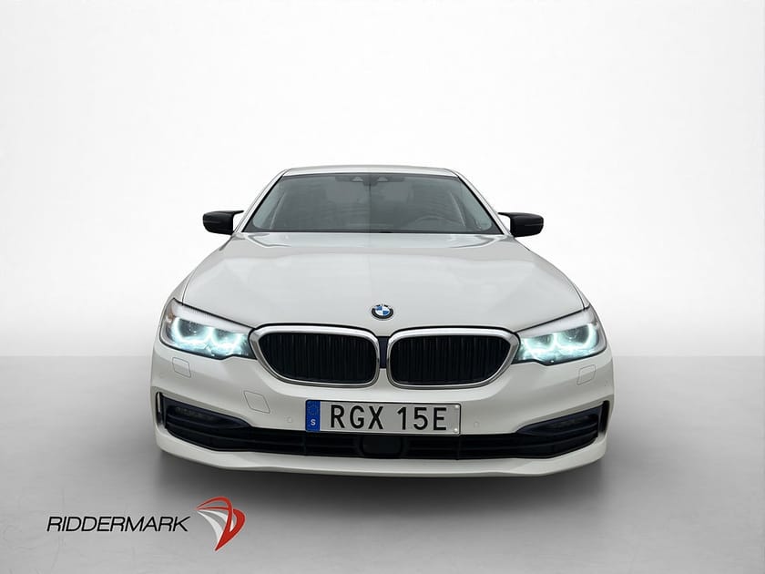 Bild 2 av BMW 530e iPerformance Sedan 530 252hk Sport line H/K Cockpit Kamera CarPlay Navi