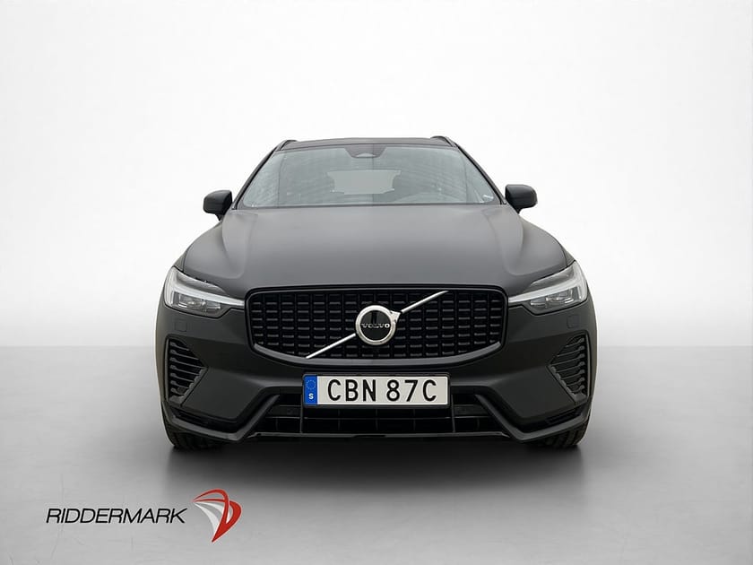 Bild 2 av Volvo XC60 Recharge T6 AWD Plus Dark Edt Pano Kamera Navi