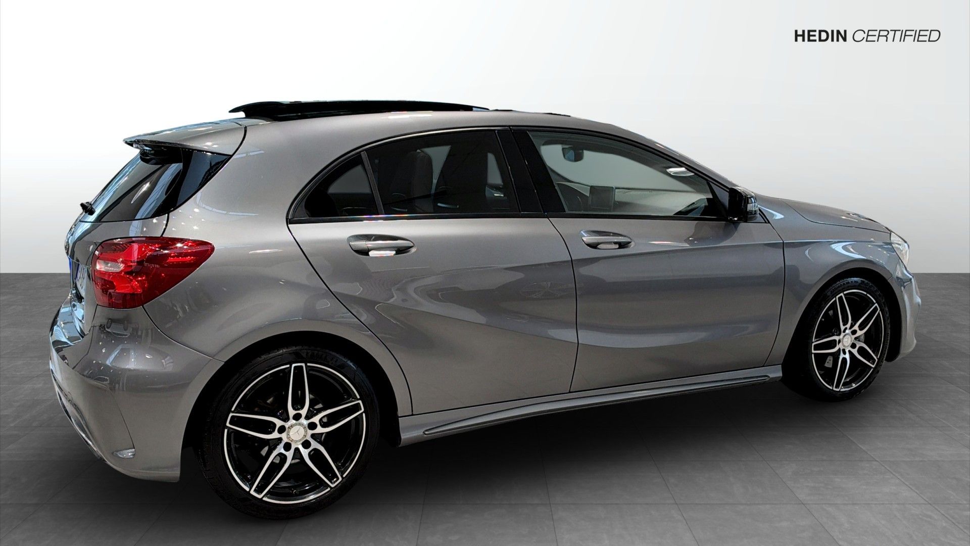 Mercedes-Benz A 180d 1,5 109hk 2017, bild 4/10