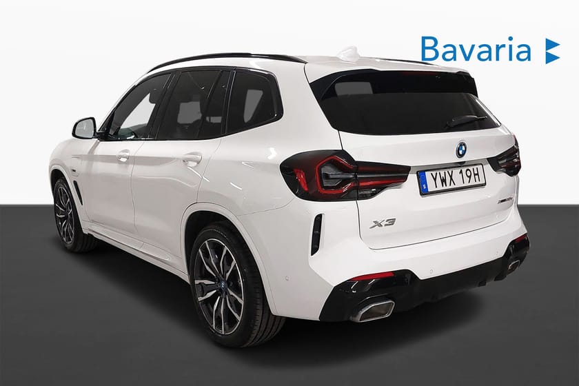 Bild 3 av BMW X3 xDrive30e xDrive 30e / 20" LM fälg / M Paket / Backkamera