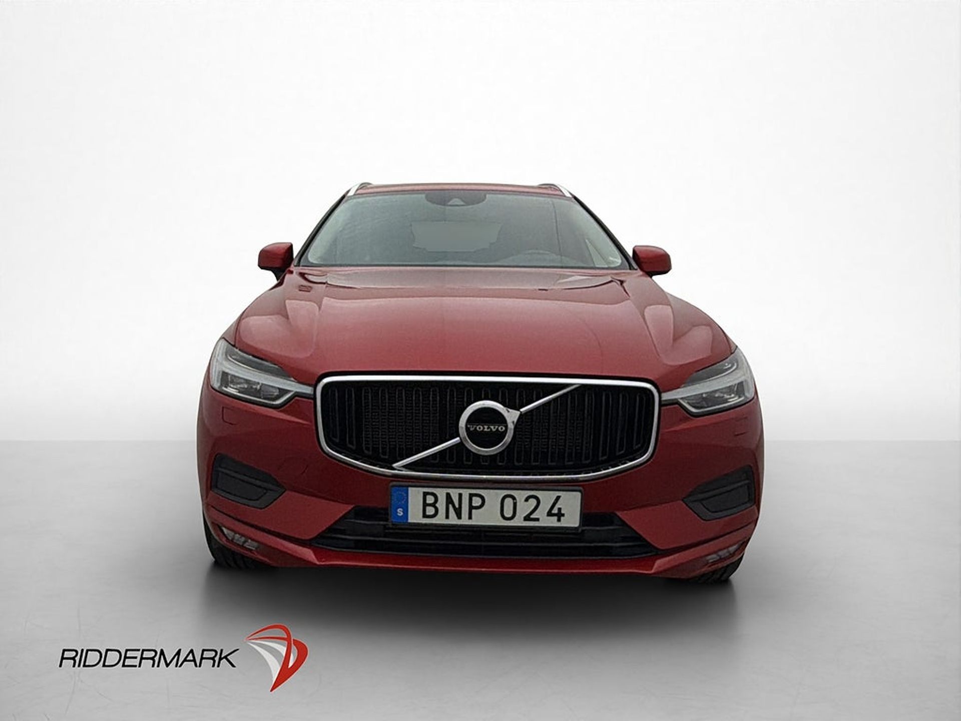 Volvo XC60 2018, photo 2/10