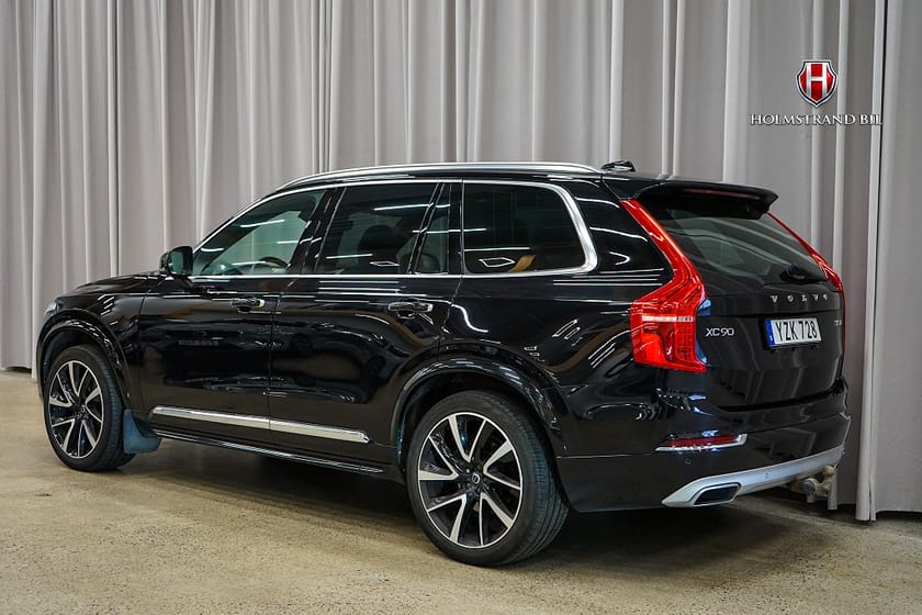 Bild 3 av Volvo XC90 7-sits T5 AWD Inscription Drag Värme Kamera Carplay GPS