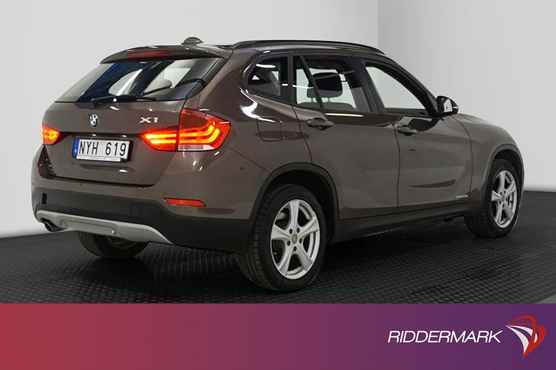 BMW X1 xDrive20d 2014, bild 6/29