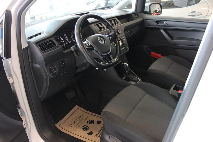 Bild 2 av Volkswagen Caddy Van 2.0 TDI 4Motion D-Värmare V-Hjul V-inredning