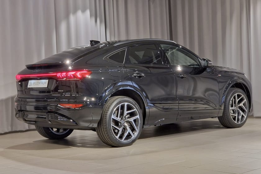 Bild 4 av Audi Q6 Sportback e-tron quattro