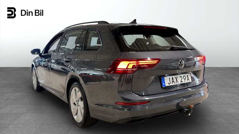 Bild 3 av Volkswagen Golf Sportscombi Kombi 1.5 eTSI 150hk Drag Teknikpaket