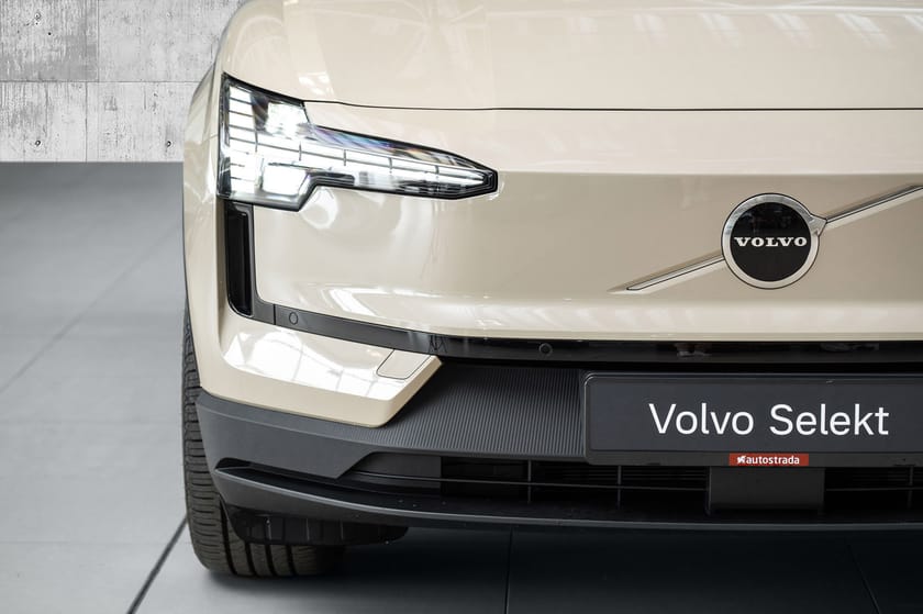 Bilde 4 av Volvo EX30 Twin Motor Performance Plus | Keyless | R.kam | Google | H/K |