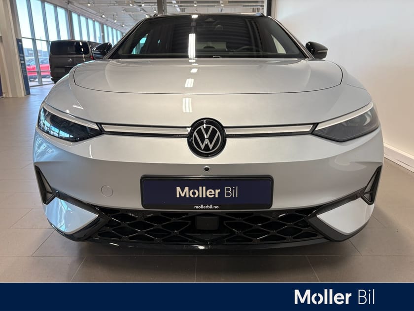 Bilde 4 av Volkswagen ID.7 GTX Tourer