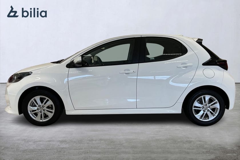 Bild 3 av Toyota Yaris Hybrid 1,5 5D Active Komfortpaket P-Sensorer