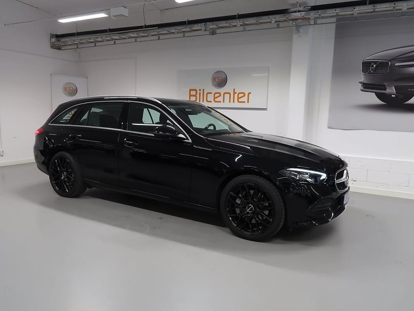 Bild 4 av Mercedes-Benz C 300 T e *Long Range* V-Däck ingår Focal-Drag-Kamera-Ada