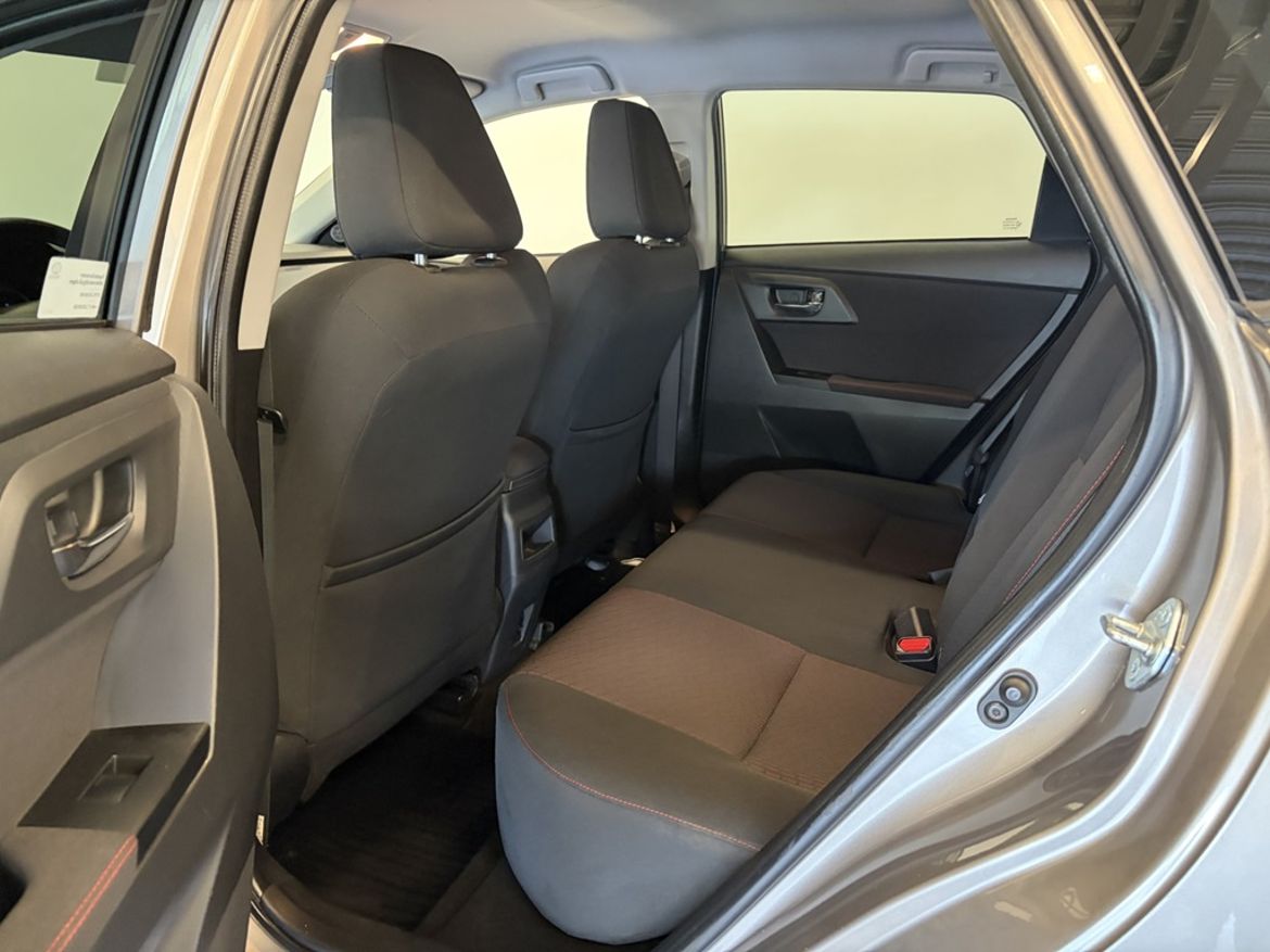 Toyota Toyota Auris — bild 9
