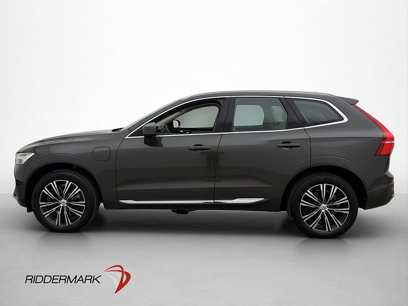 Bild 4 av Volvo XC60 T6 AWD Inscription Drag Värm Pano H/K 360° Skinn