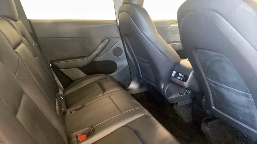 Bild 5 av Tesla Model Y Long Range AWD
