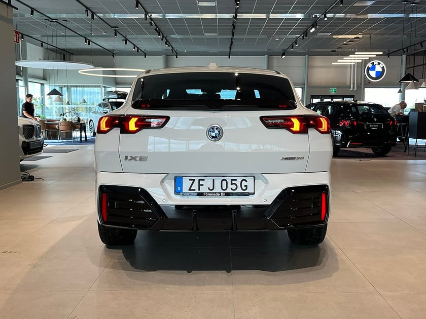 Bild 5 av BMW iX2 xDrive30