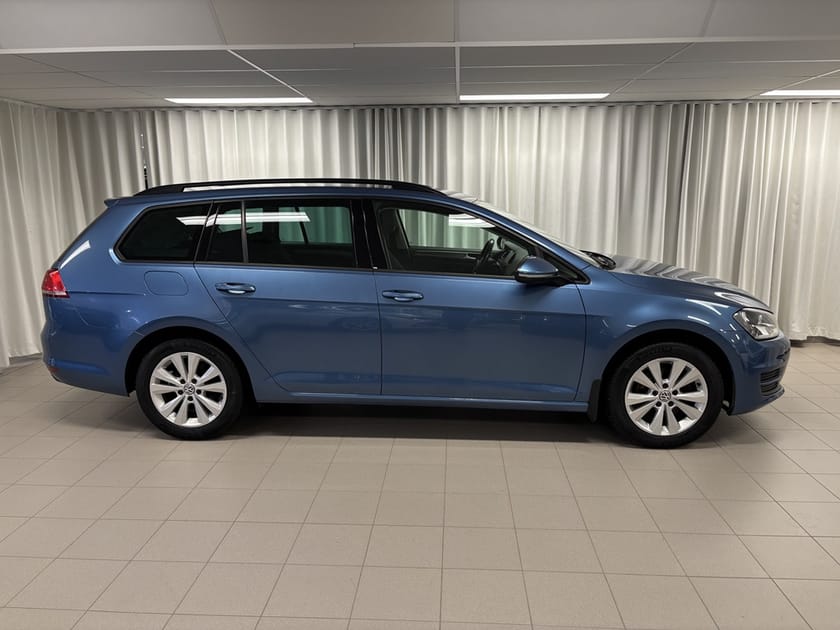 Bild 2 av Volkswagen Golf Sportscombi SC 1,2 TSI 110 DSG7 Dragkrok