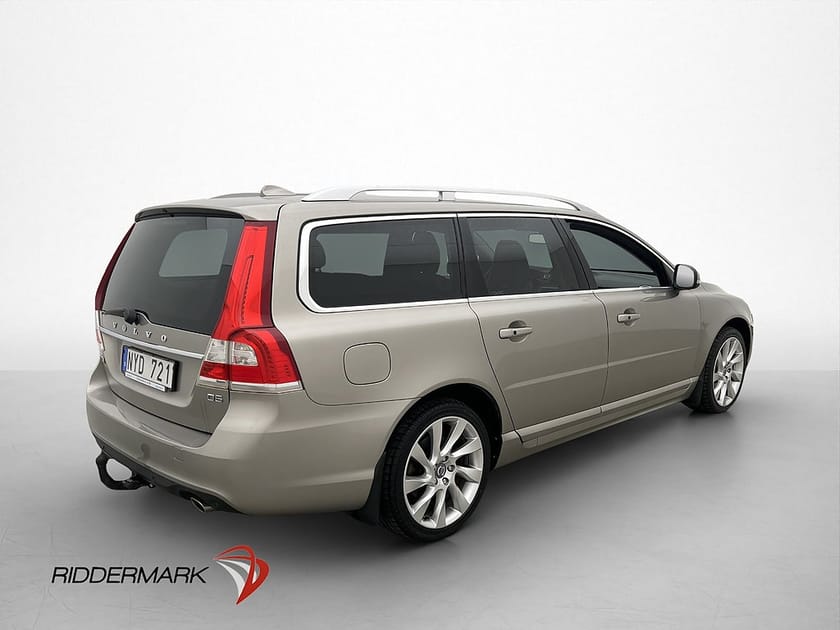 Bild 5 av Volvo V70 D5 215hk Summum D-Värmare Dragkrok Skinn Keyless