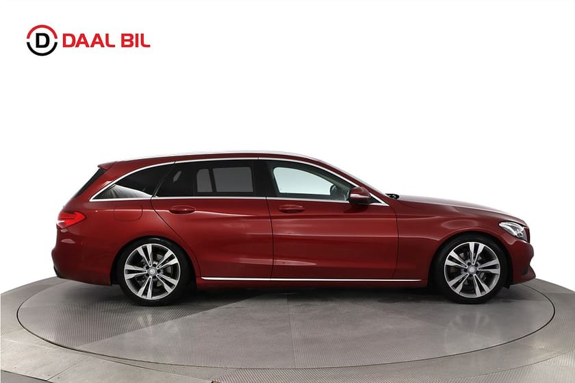 Bild 5 av Mercedes-Benz C 220 T d BlueTEC 170HK AVANTGARDE LUFTFJÄD BURM® VÄRM DRAG HUD
