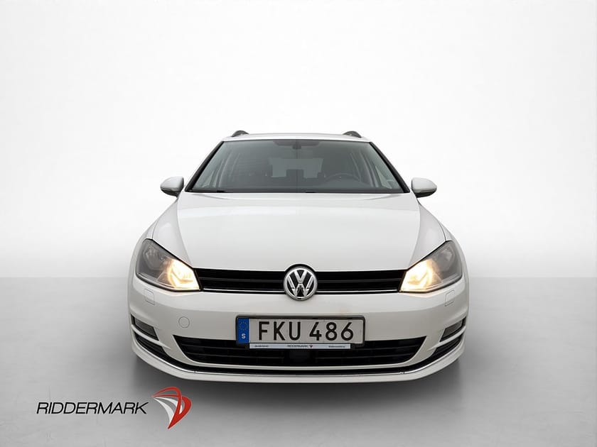 Bild 2 av Volkswagen Golf Sportscombi 1.4 TSI 140hk R-Line Adaptiv-F Drag