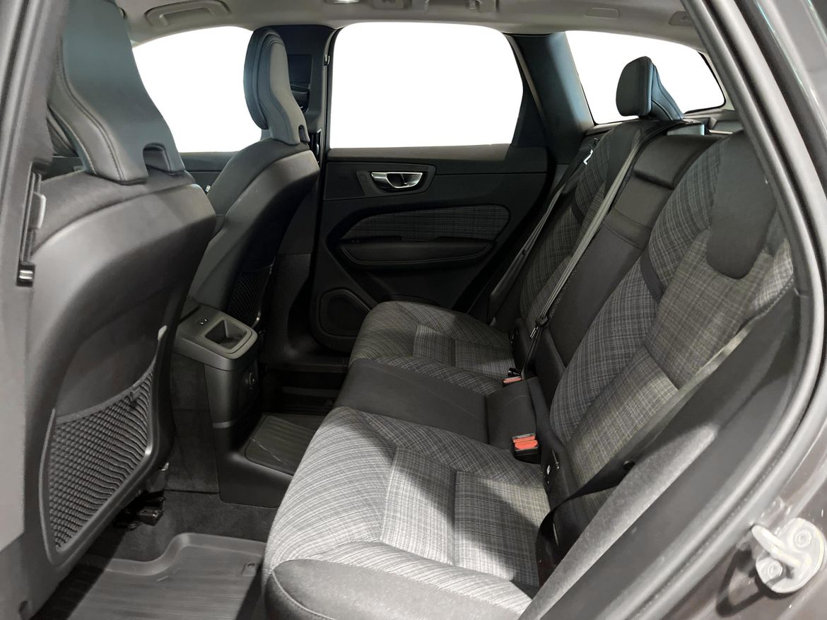 Volvo XC60 2025 - miniatyr 7