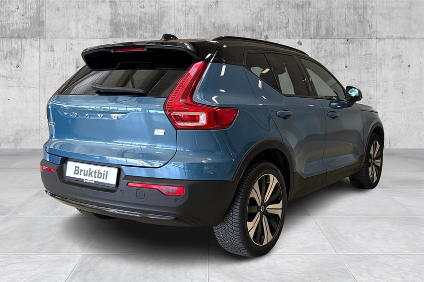 Bilde 5 av Volvo XC40 Recharge Twin Plus Varmepumpe/Kamera/Varmer/El.sete/Navi/ACC++