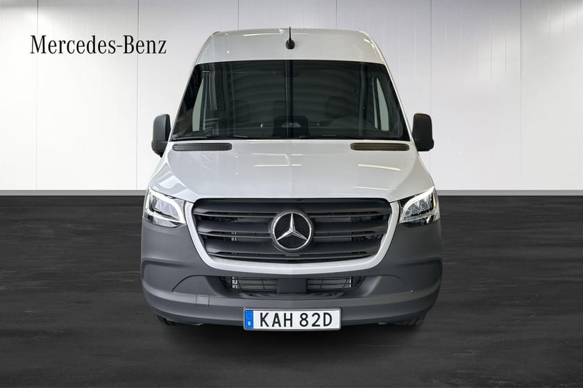 Bild 2 av Mercedes-Benz Sprinter 317 CDI RWD Panel Van