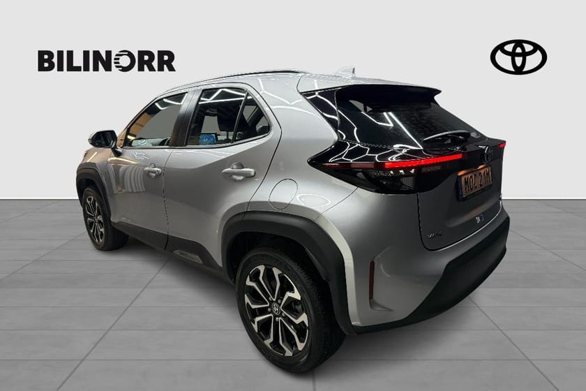 Bild 2 av Toyota Yaris Cross Hybrid AWD-i