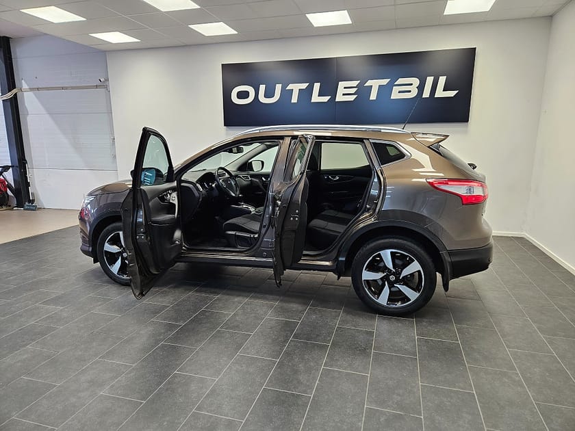 Bild 4 av Nissan Qashqai 1.2 DIG-T 116hk XTRONIC-CVT Panorama Navi 360° kamera