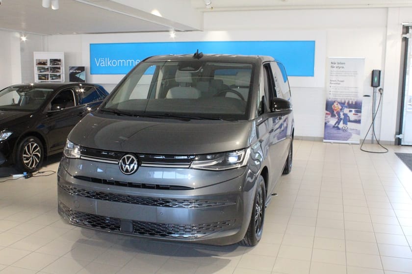 Bild 2 av Volkswagen Multivan eHybrid 4M Hybrid 4Motion Swe Edition
