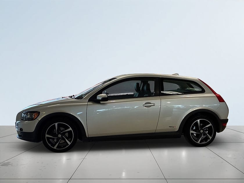 Bild 4 av Volvo C30 1.8 Flexifuel 125hk Motorvärmare Farthållare S&V-däck