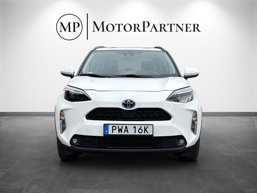 Bild 2 av Toyota Yaris Cross Hybrid AWD-i