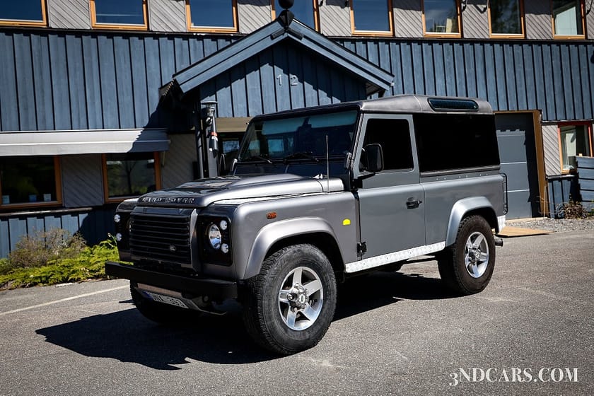 Bild 3 av Land Rover Defender 90 Kombi 2.4 TD4 4x4 SVENSKSÅLD