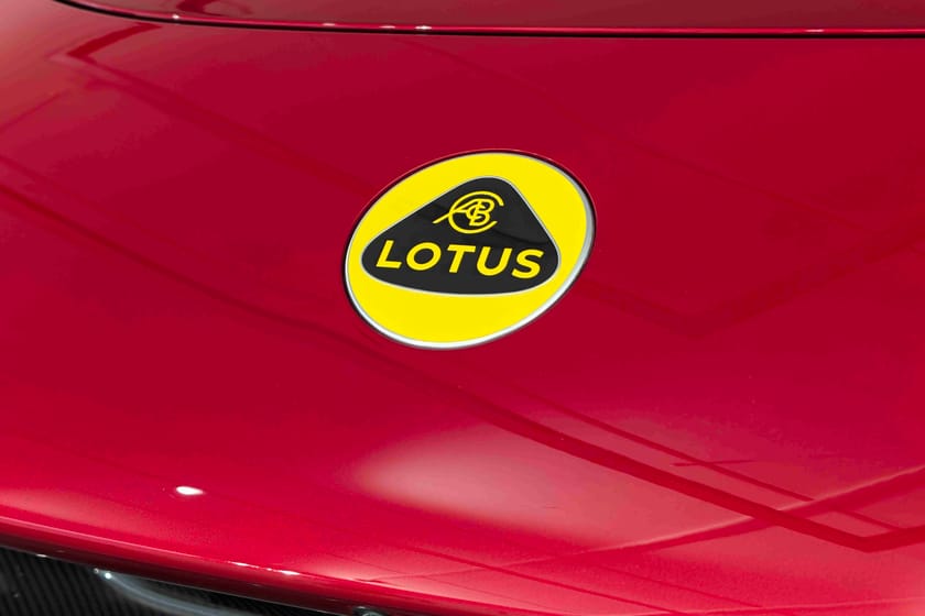 Bilde 4 av Lotus Eletre R - 918Hk - AWD - KEF Reference Audio - Carbonpakke x2