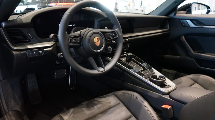Bild 5 av Porsche 911 Carrera Cabriolet 992.2 Cab