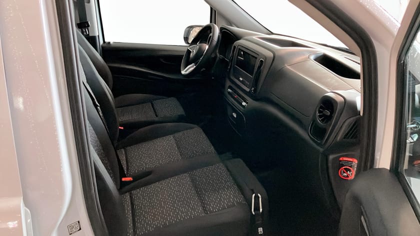 Bild 3 av Mercedes-Benz eVito 112