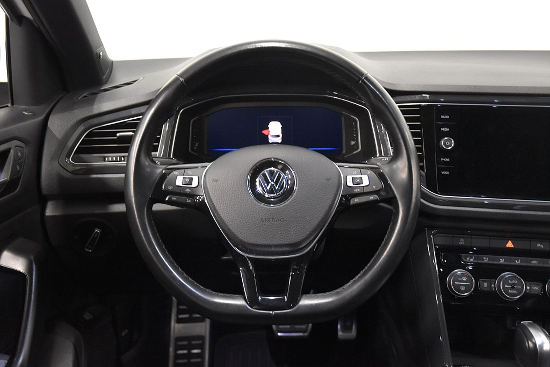 Volkswagen T-Roc 2.0 TSI OPF 4Motion 2020, bild 2/24