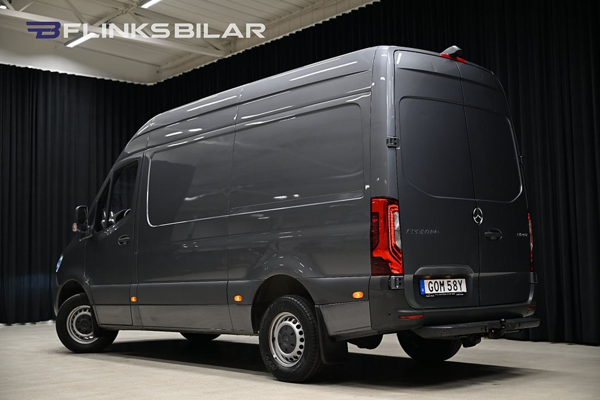 Mercedes-Benz Sprinter 2023, photo 5/10