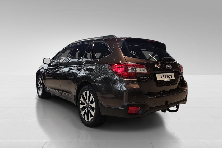 Bilde 3 av Subaru Outback 2,5l Sport Premium-Automat,Krok,Skinn,Glasstak,Service