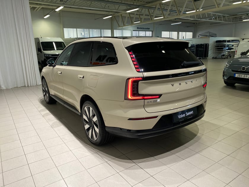 Bild 3 av Volvo EX90 Twin Motor Performance 7-seater Ultra 7sätes