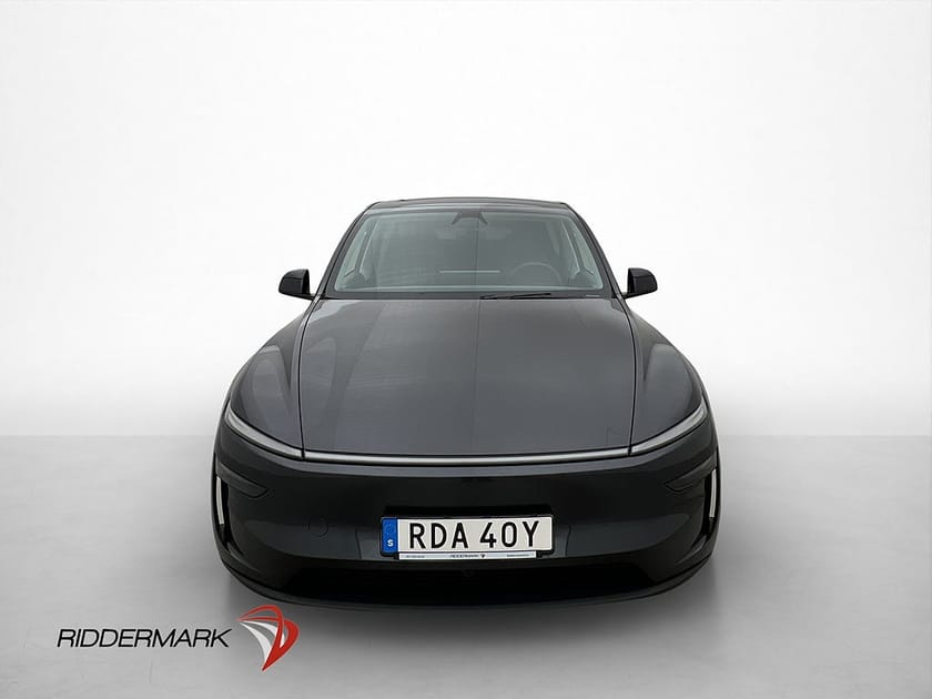 Bild 3 av Tesla Model Y Long Range AWD