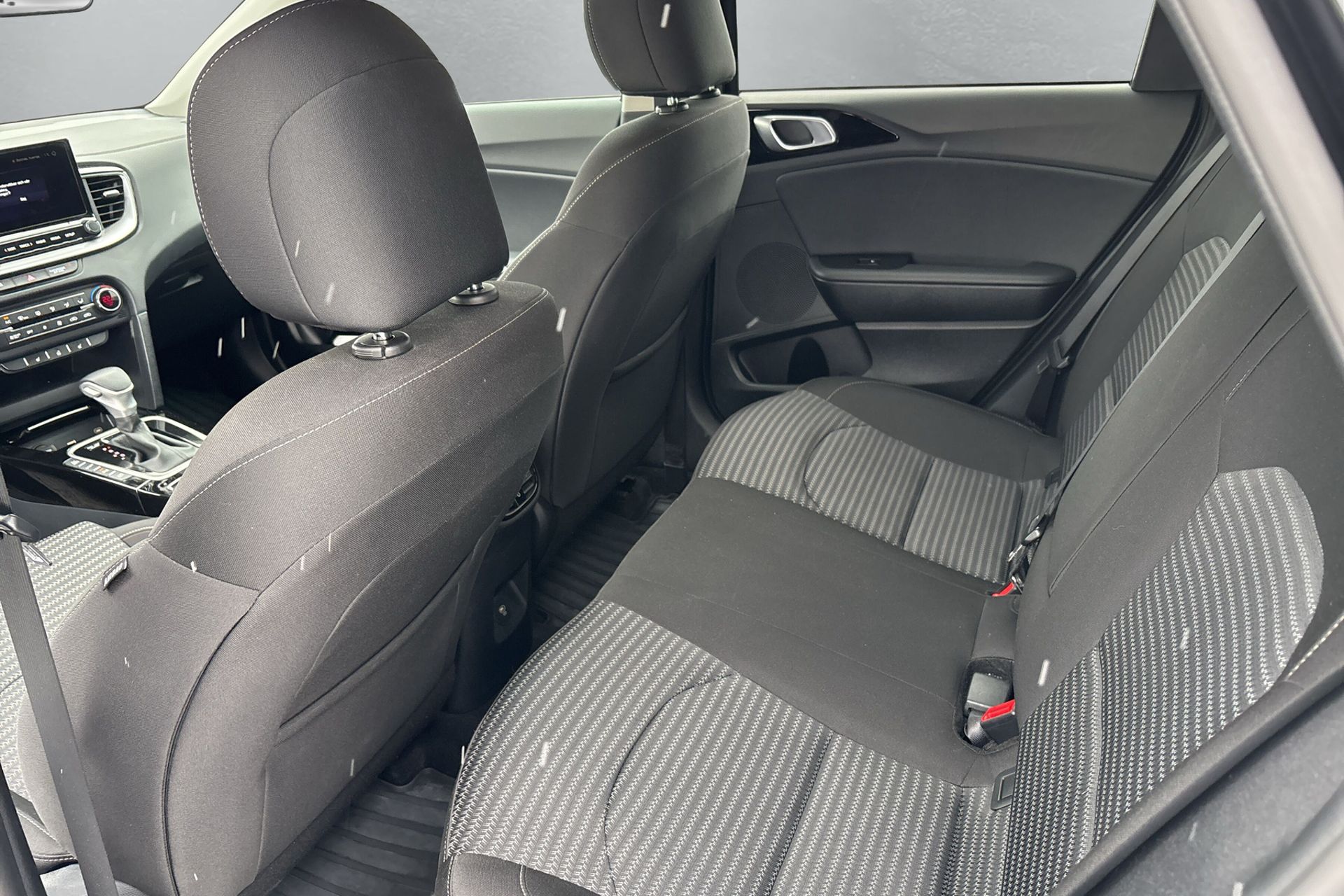 Kia Ceed Sportswagon Plug-in Hybrid 2023, kuva 5/7