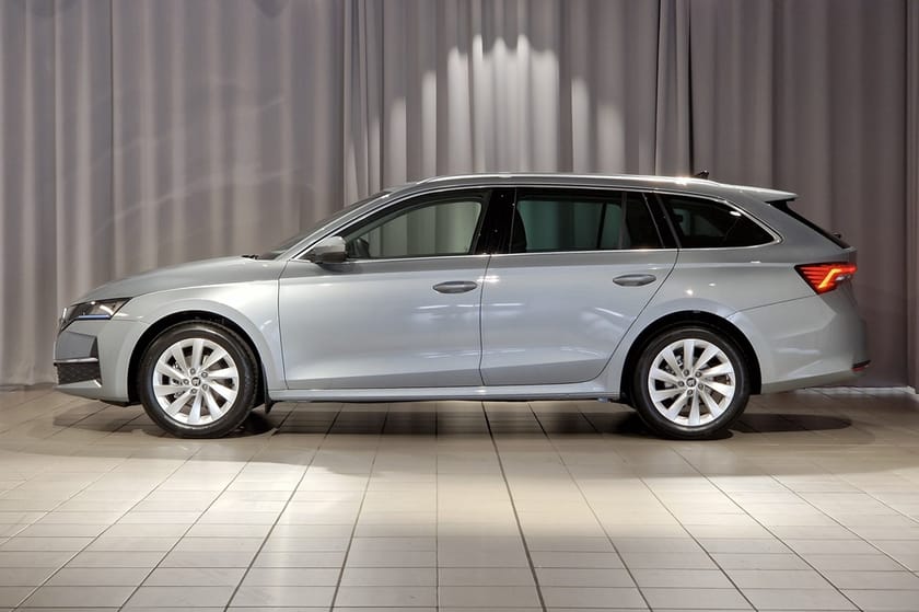 Bild 2 av Škoda Octavia Kombi COMBI SELECTION 1,5 TSI M-HEV 116 HK 7 VXL