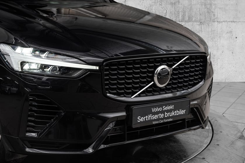Bilde 3 av Volvo XC60 T6 Plus Dark - Takboks Harman/Kardon Hengerfeste