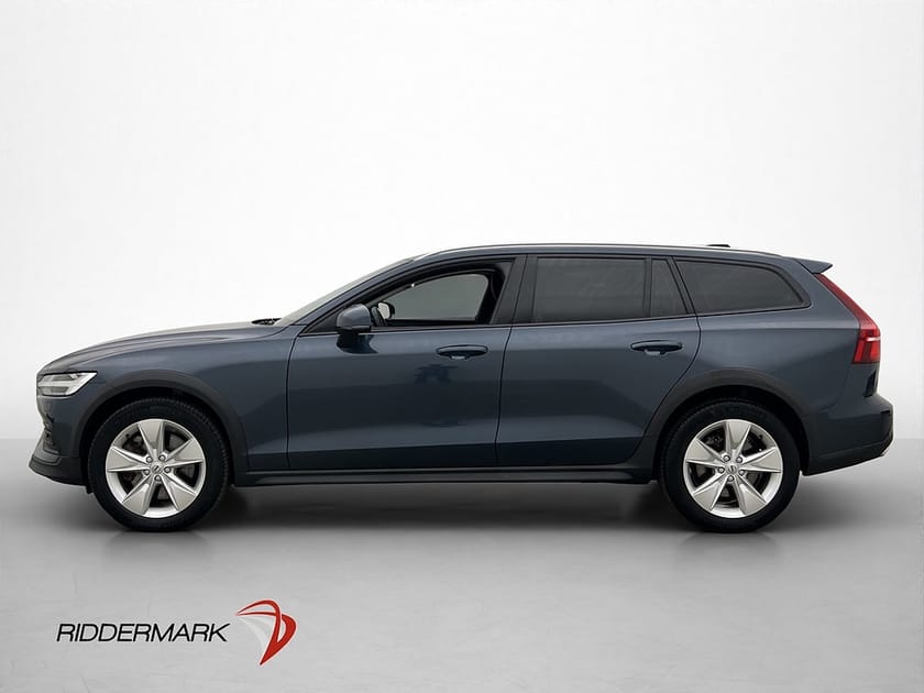 Bild 4 av Volvo V60 Cross Country B4 AWD Adv Pro Värm Kamera Navi