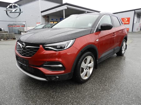 Opel Grandland Hybrid4 300