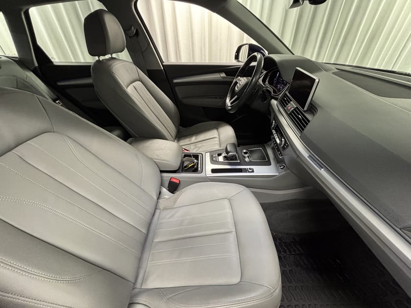 Bild 5 av Audi Q5 TFSI quattro S Tronic 252HK Drag/Värmare