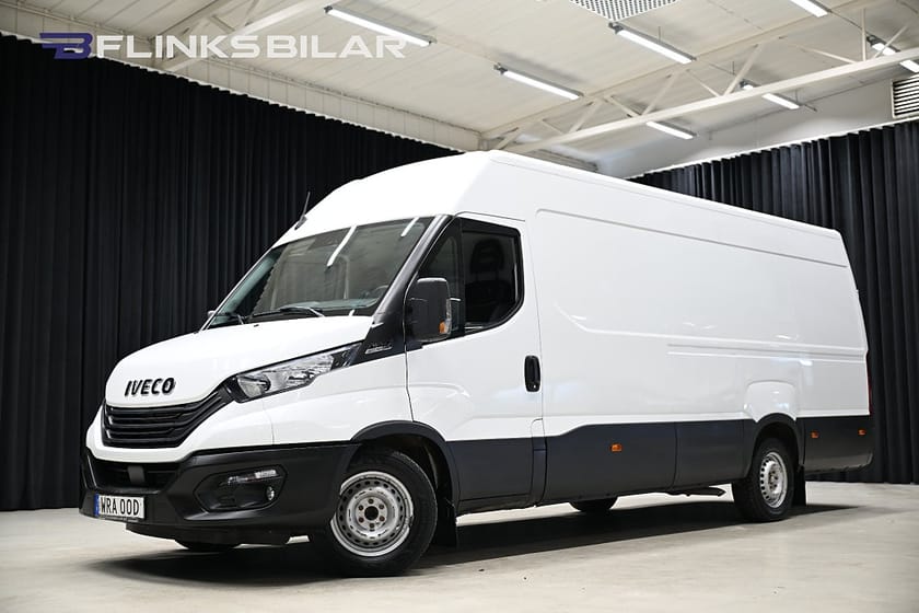 Bild 2 av Iveco Daily 35-140 Van 2.3 136HK XXL-Skåp Automat|Webasto|3.5ton-drag|Leasbar